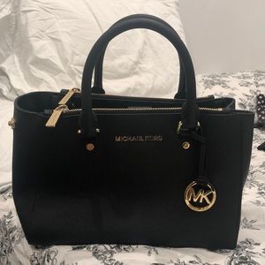 Black Michael Kors handbag